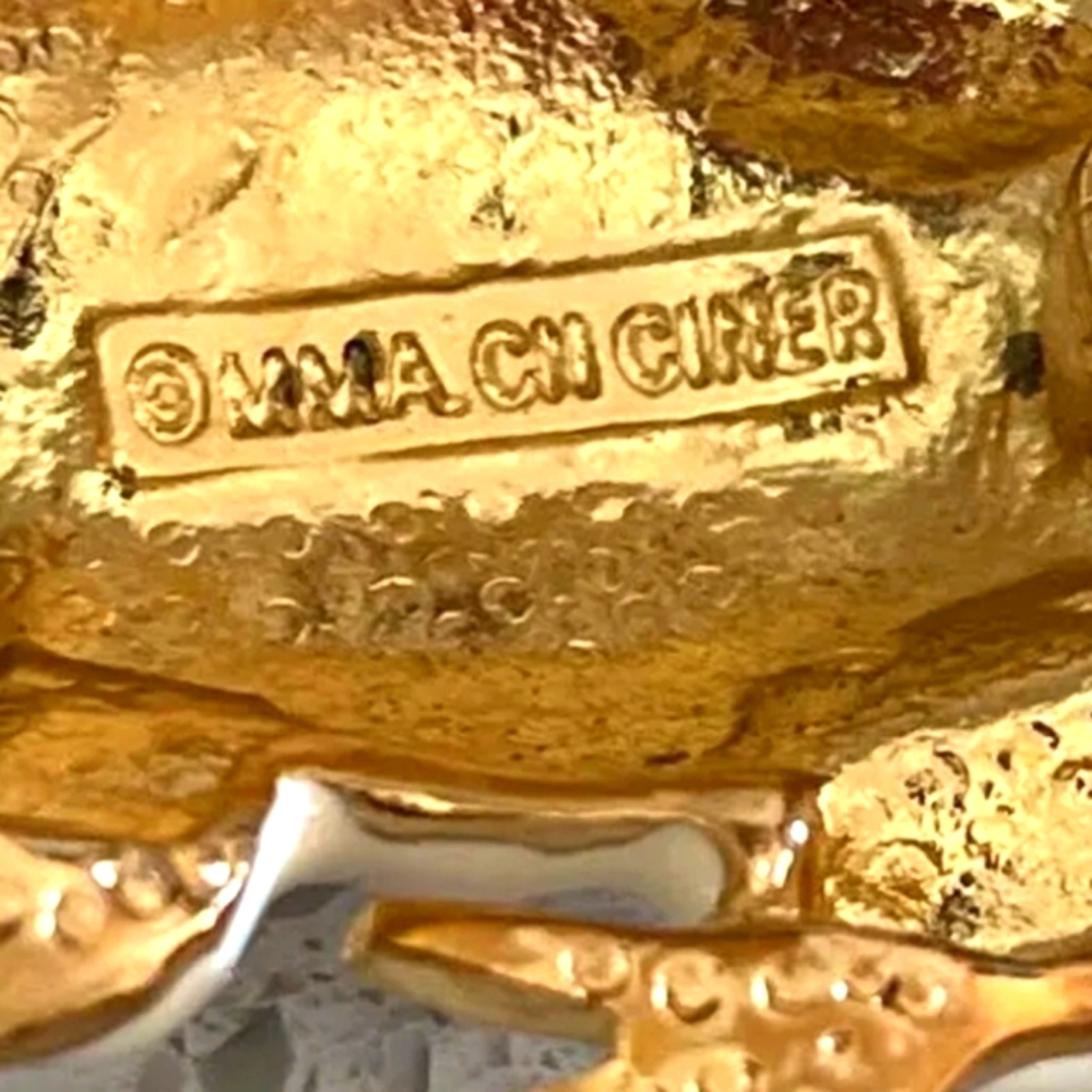 Vtg. CINER White & Gold Enamel Frog Brooch Created For The MMA - Picture 8 of 9